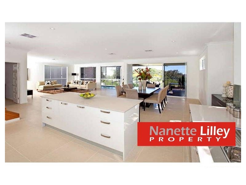 3 Tapley St, Corinda QLD 4075