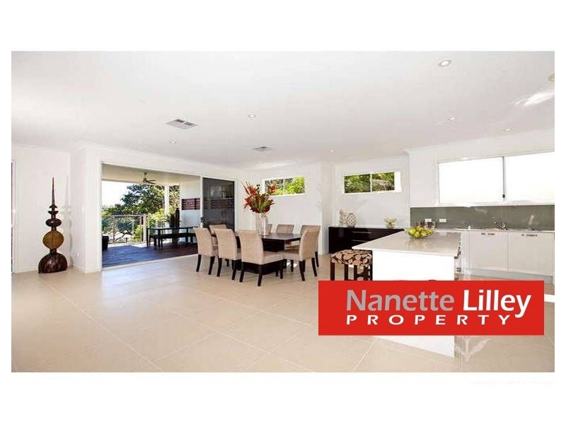 3 Tapley St, Corinda QLD 4075