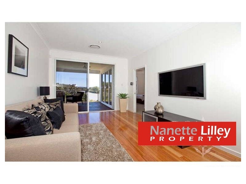 3 Tapley St, Corinda QLD 4075