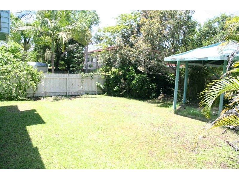 10 Elizabeth Street, Sherwood QLD 4075