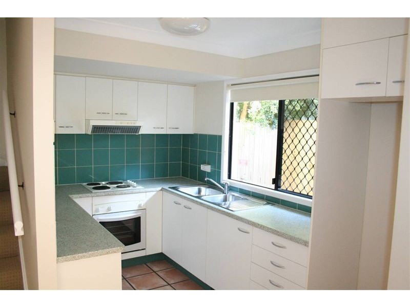 2/42 Hassall Street, Corinda QLD 4075