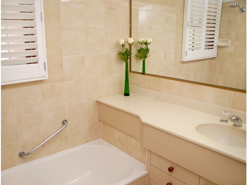 83 Berry Street, Sherwood QLD 4075