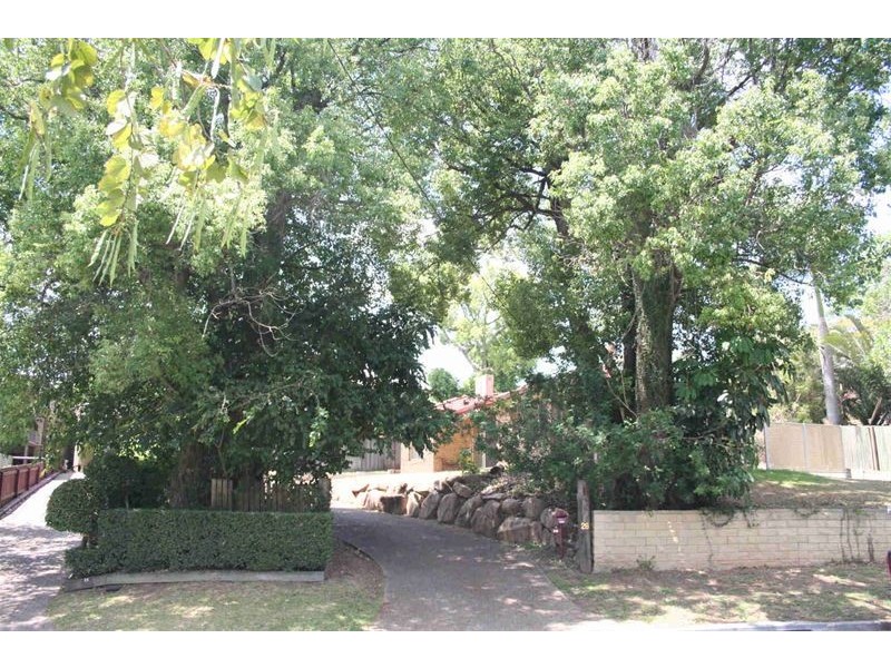 26 Victoria Avenue, Chelmer QLD 4068