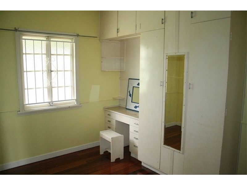 38 Quarry Road, Sherwood QLD 4075