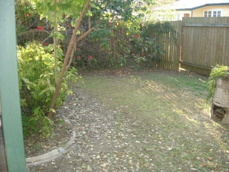 98 Verney Road West, Graceville QLD 4075