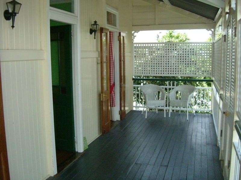 40 Plumer Street, Sherwood QLD 4075