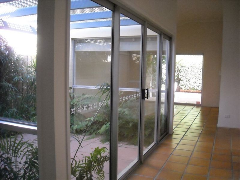 139a Long Street East, Graceville QLD 4075