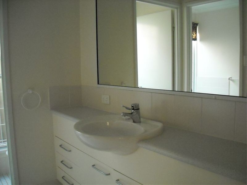 139a Long Street East, Graceville QLD 4075