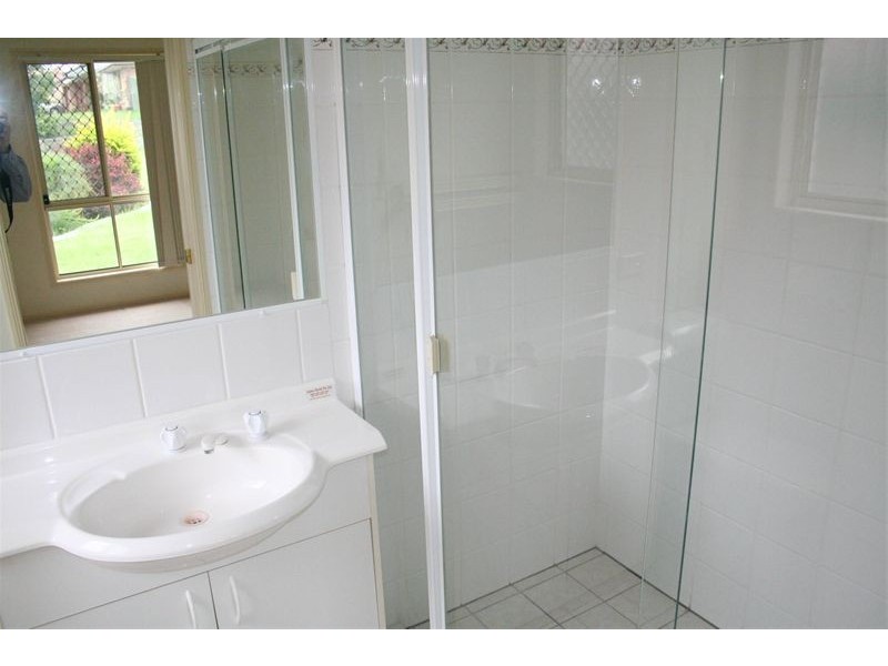 48 Gleneagles Crescent, Oxley QLD 4075