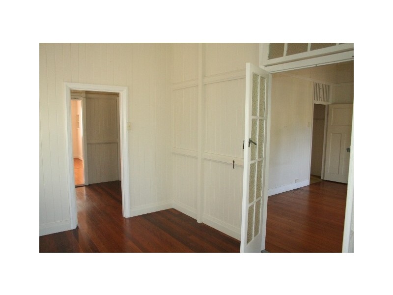 59 Mortlake Road, Graceville QLD 4075