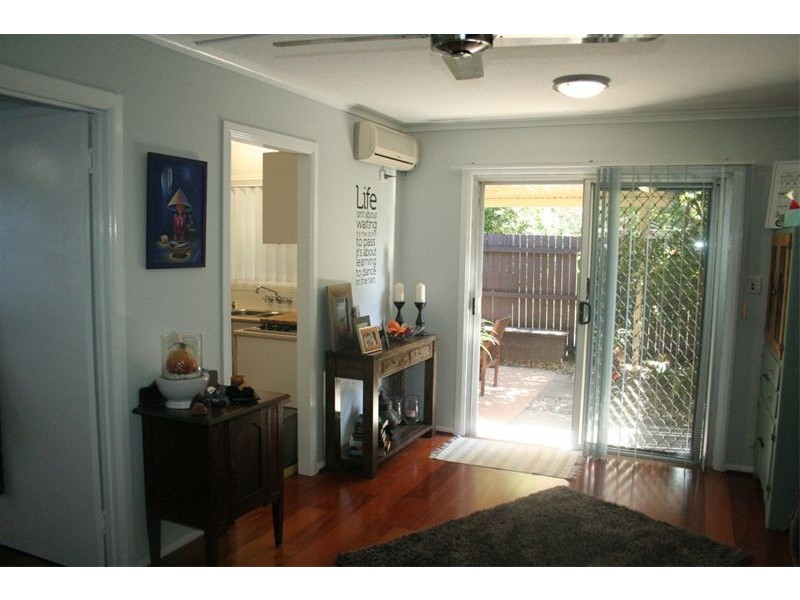 2/59 Jerrold Street, Sherwood QLD 4075