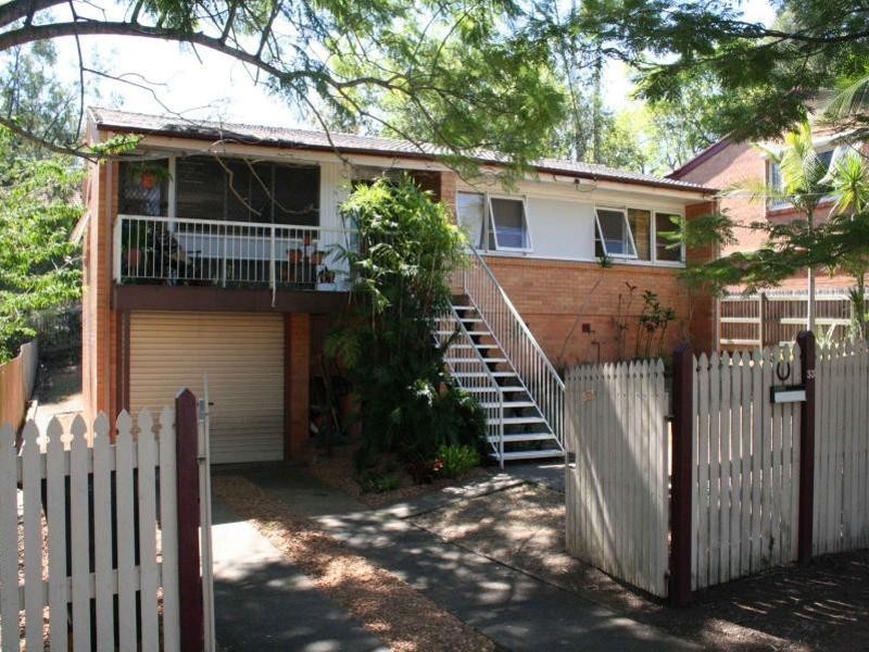 33 Ferry Street, Sherwood QLD 4075