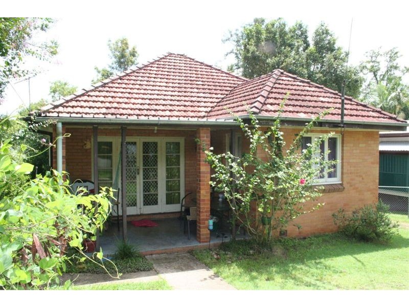 15 Skew Street, Sherwood QLD 4075