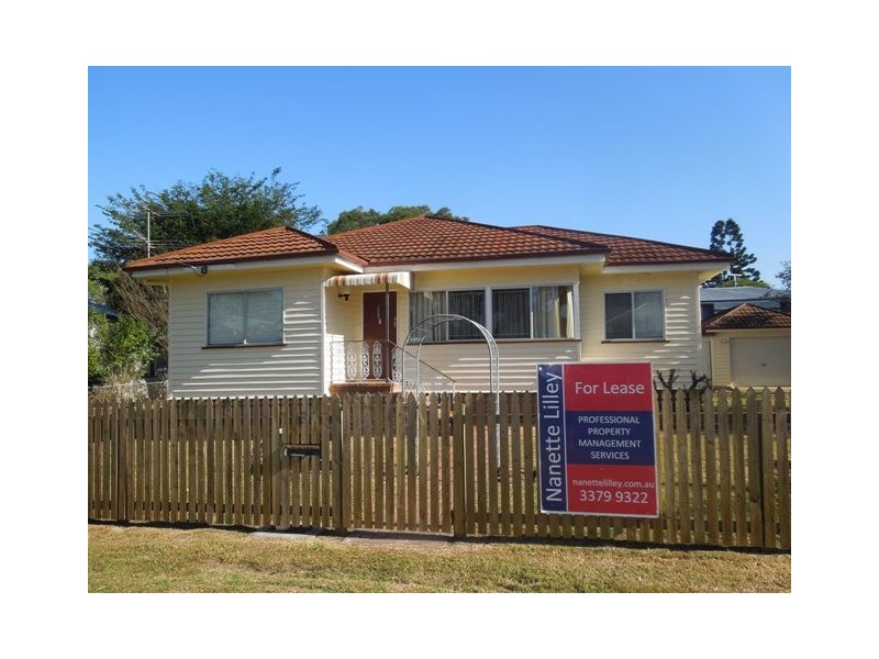 9 Borden Street, Sherwood QLD 4075