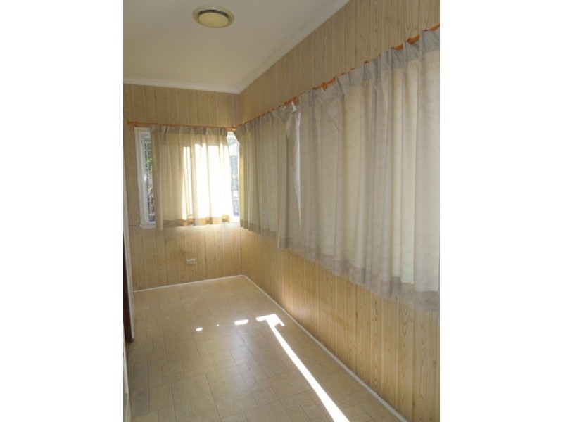 9 Borden Street, Sherwood QLD 4075