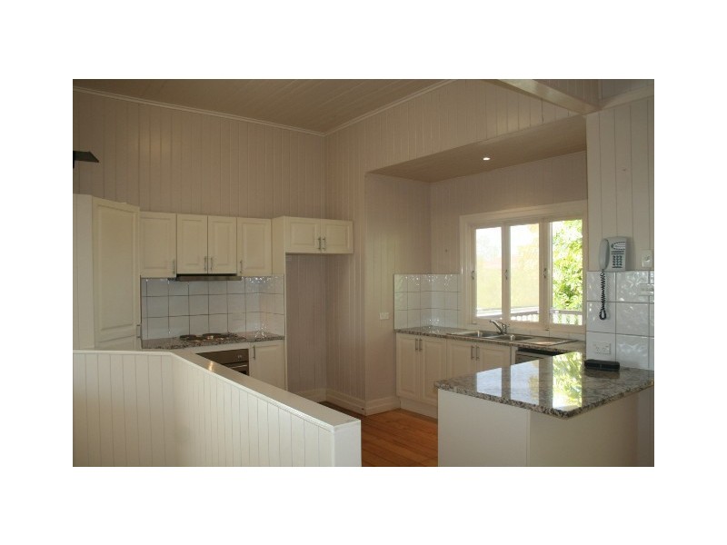 35 Sandon Street, Graceville QLD 4075