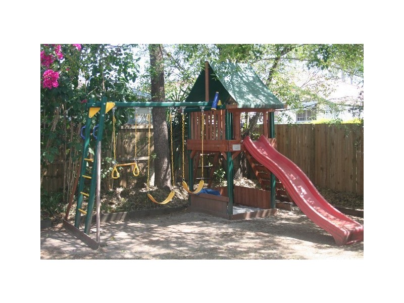 35 Sandon Street, Graceville QLD 4075