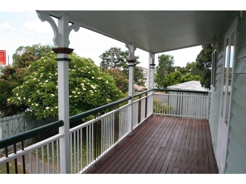 55 Railway Terrace, Corinda QLD 4075