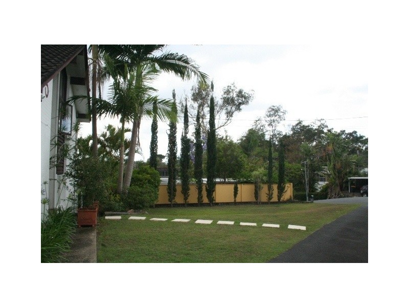 5 Oakington Street, Fig Tree Pocket QLD 4069