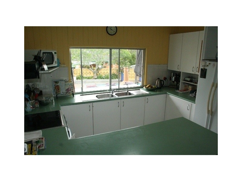 5 Oakington Street, Fig Tree Pocket QLD 4069