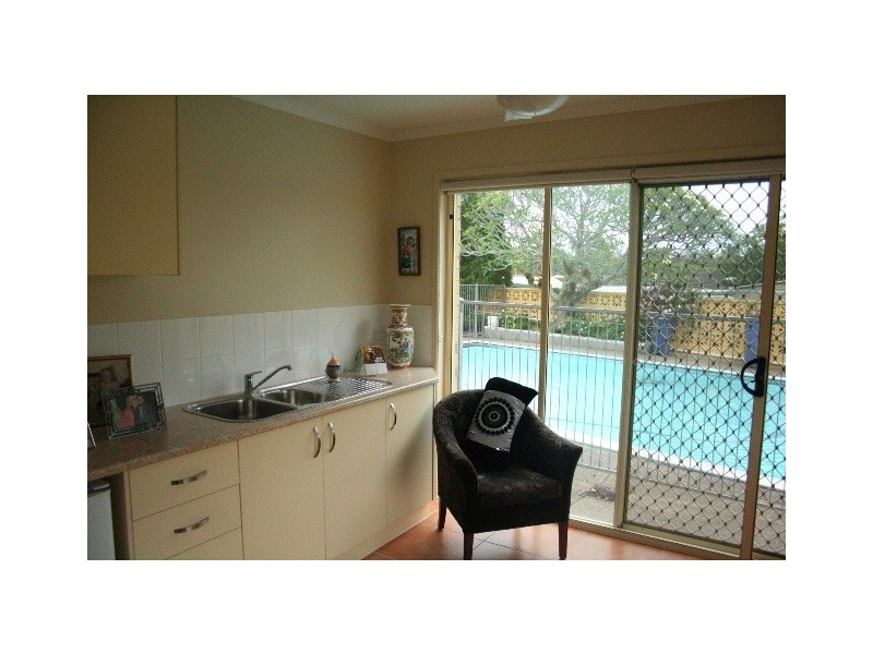 5 Oakington Street, Fig Tree Pocket QLD 4069