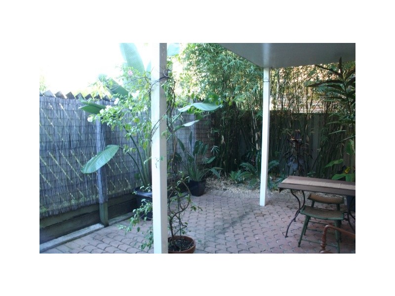 2/31 Hood Street, Sherwood QLD 4075