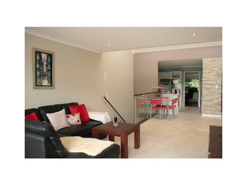 11/95 Strickland Terrace, Graceville QLD 4075