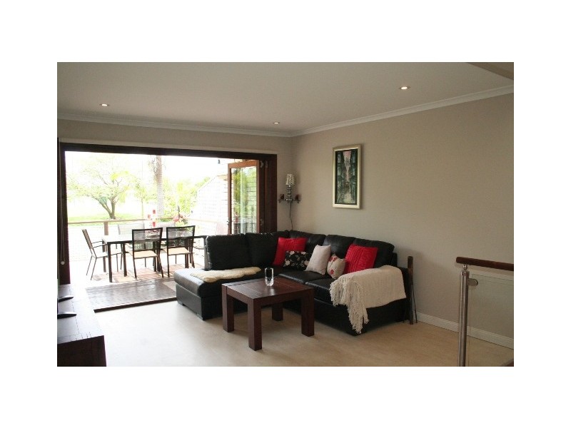 11/95 Strickland Terrace, Graceville QLD 4075