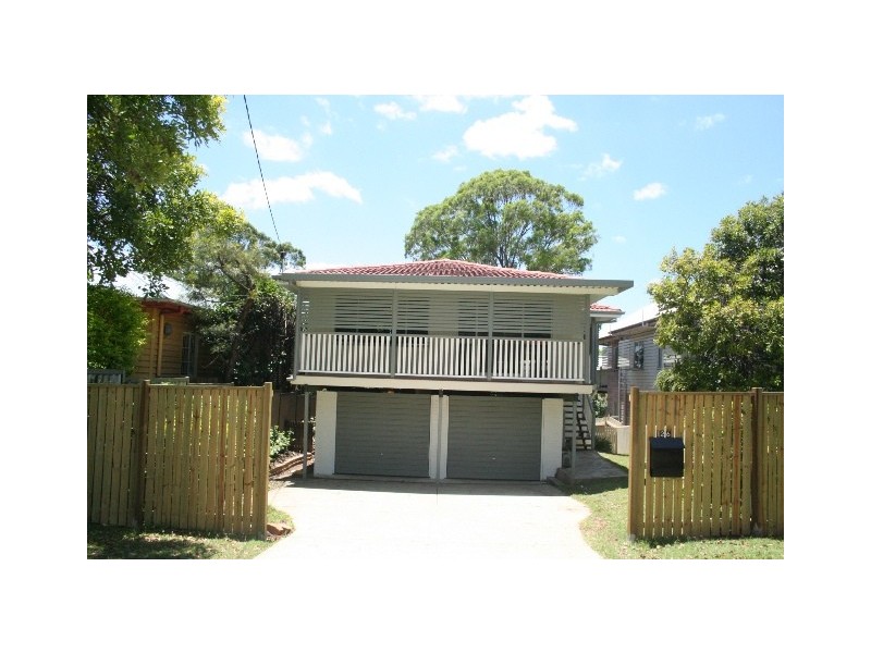 126 Gray Ave, Corinda QLD 4075