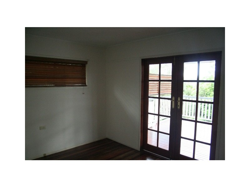 126 Gray Ave, Corinda QLD 4075