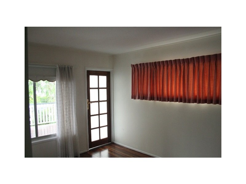 126 Gray Ave, Corinda QLD 4075