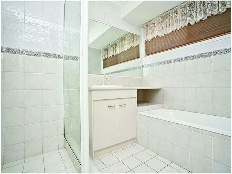 46 Tarraboll St, Westlake QLD 4074