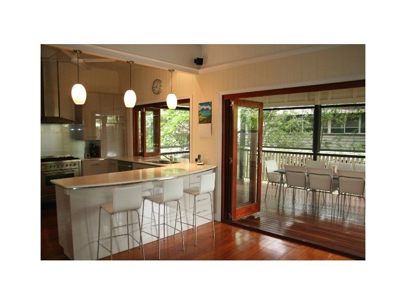 59 Strong Ave, Graceville QLD 4075