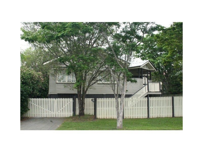 59 Strong Ave, Graceville QLD 4075