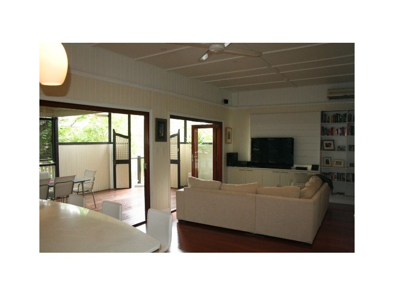 59 Strong Ave, Graceville QLD 4075