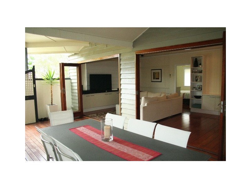 59 Strong Ave, Graceville QLD 4075