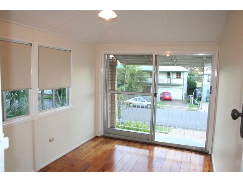 28 Churchill Street, Graceville QLD 4075