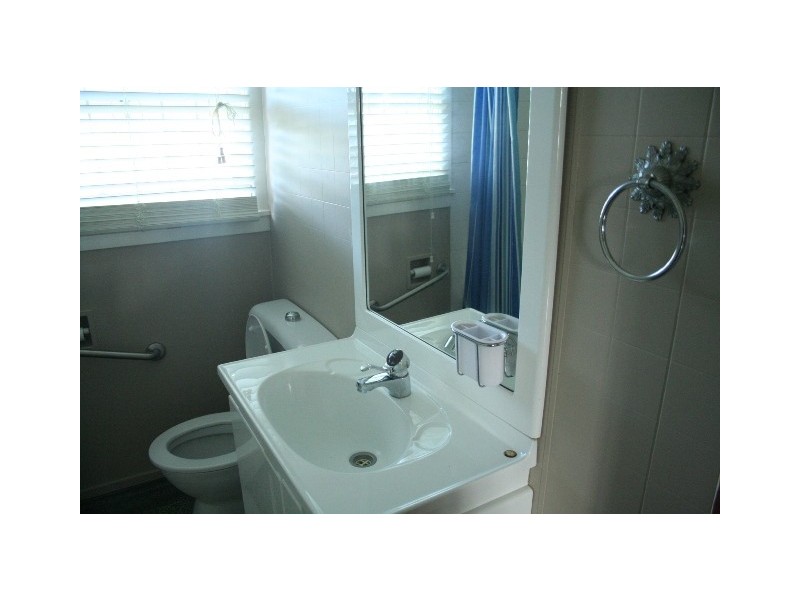 118 Appel St, Graceville QLD 4075