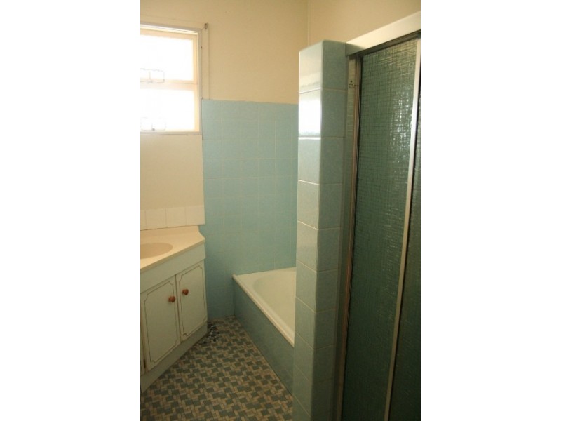 59 Manchester Tce, Indooroopilly QLD 4068