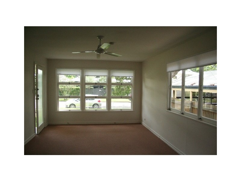 71 Verney Rd West, Graceville QLD 4075