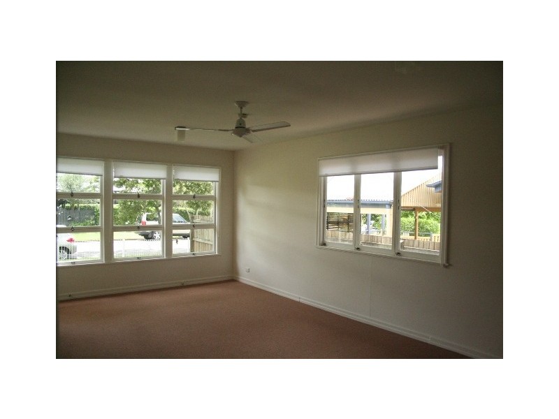 71 Verney Rd West, Graceville QLD 4075