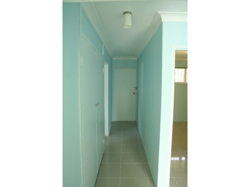 2/73 Honour Ave, Chelmer QLD 4068