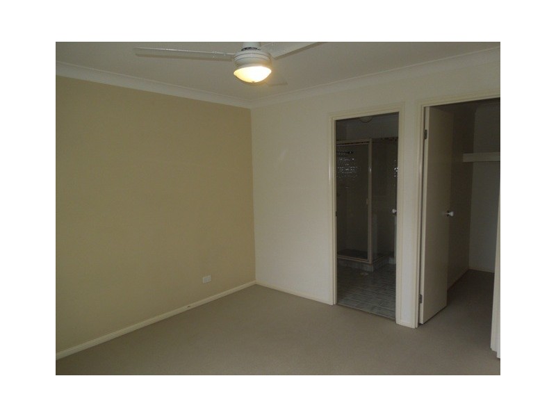7 Turnberry Close, Oxley QLD 4075