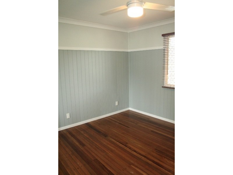 5 Calston Street, Oxley QLD 4075