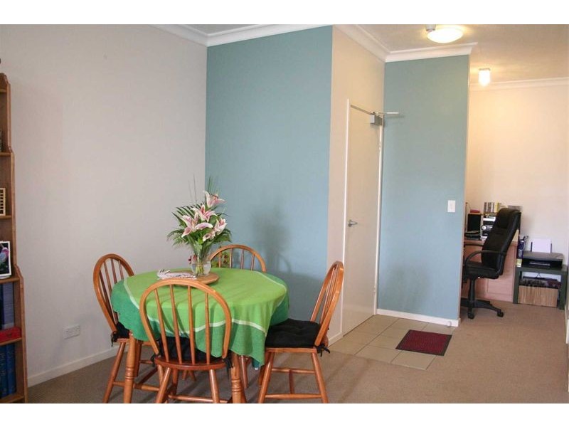 3/16  Grosvenor Road, Indooroopilly QLD 4068