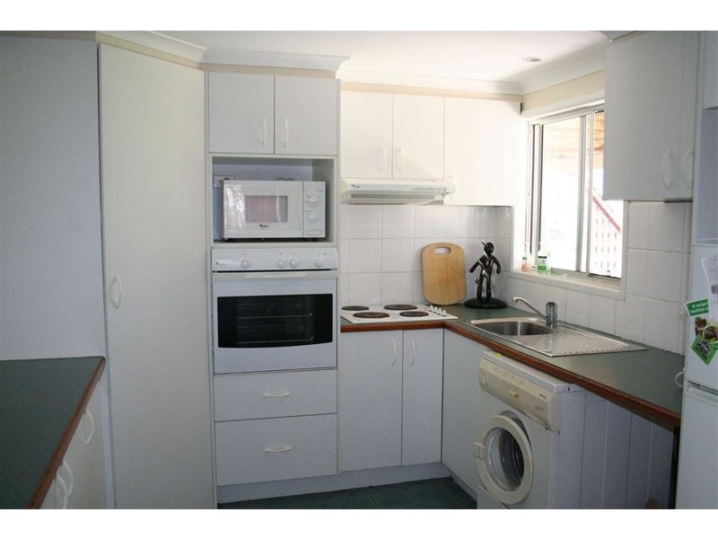 225  Englefield Road, Oxley QLD 4075