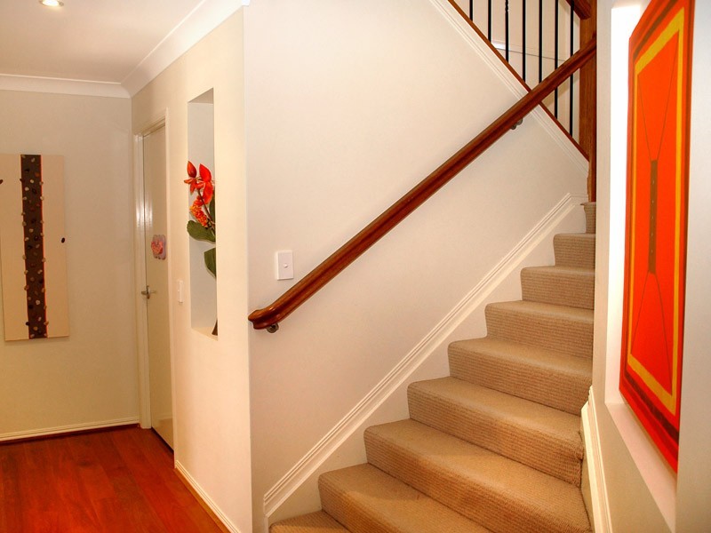 82 Gibson Crescent, Bellbowrie QLD 4070