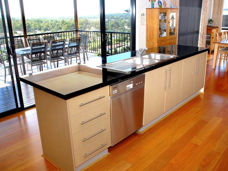 82 Gibson Crescent, Bellbowrie QLD 4070