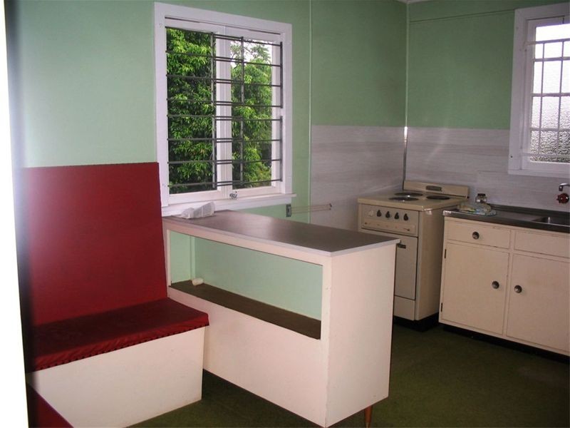 74  Dewar Terrace, Sherwood QLD 4075