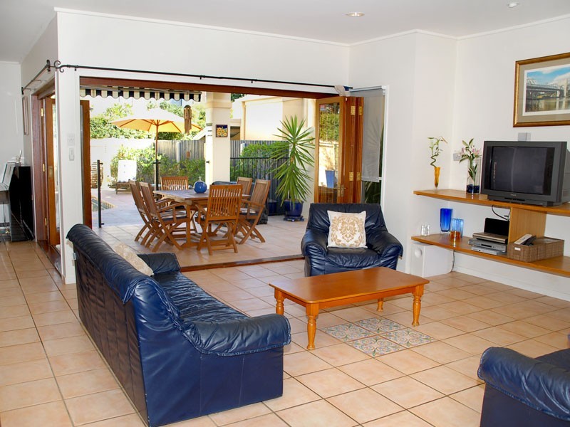 79  Berry Street, Sherwood QLD 4075